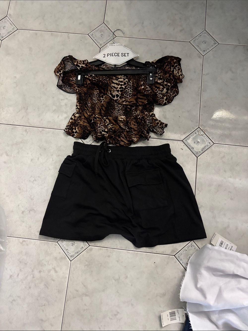 New Look Black Cargo Pull-On Shorts